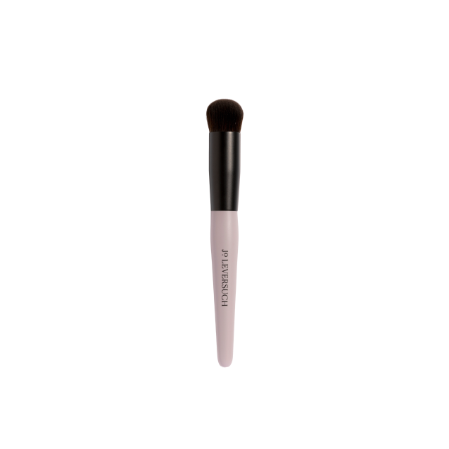 Dense Foundation Brush